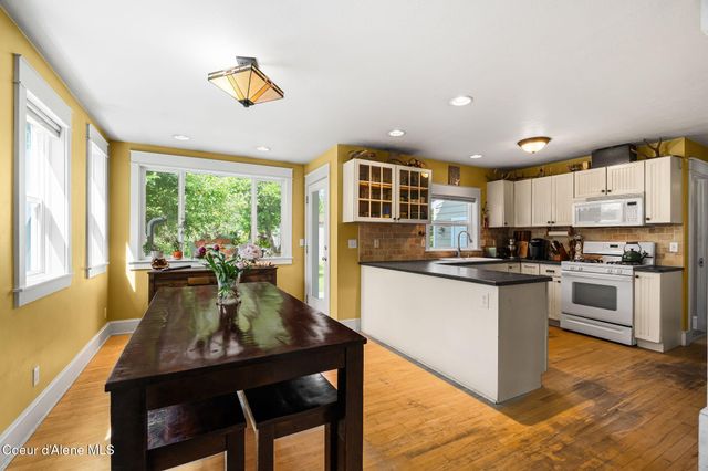 707 N Forest AVE, Sandpoint, ID 83864