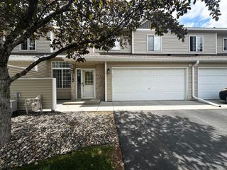 1784 Sandstone Curve, Shakopee, MN 55379
