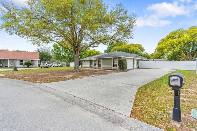 2550 ROSLYN LANE, Lakeland, FL 33812