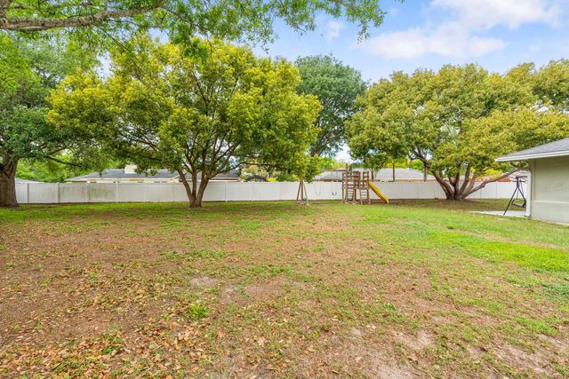 2550 ROSLYN LANE, Lakeland, FL 33812