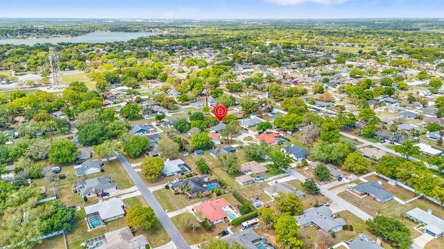 2550 ROSLYN LANE, Lakeland, FL 33812