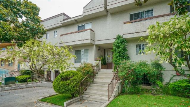 305 E Valencia Avenue R, Burbank, CA 91502