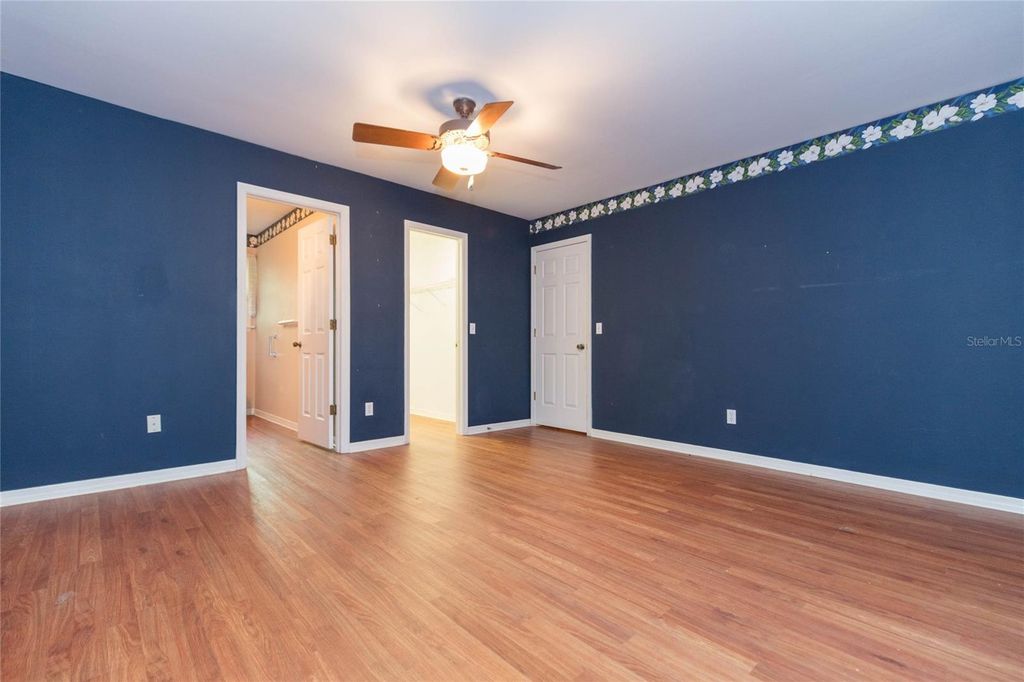 Image 35 of property listing at 2219 SHADEHILL COURT, Tampa, FL 33612