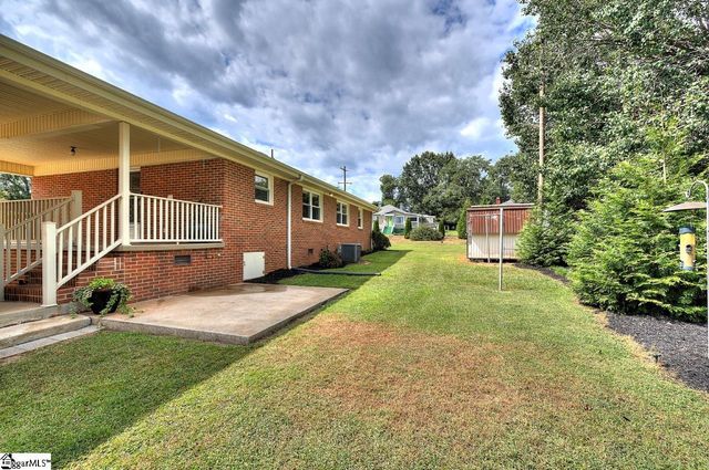 301 Bannister Street, Easley, SC 29640