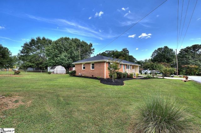 301 Bannister Street, Easley, SC 29640
