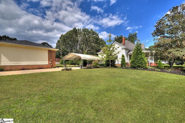 301 Bannister Street, Easley, SC 29640