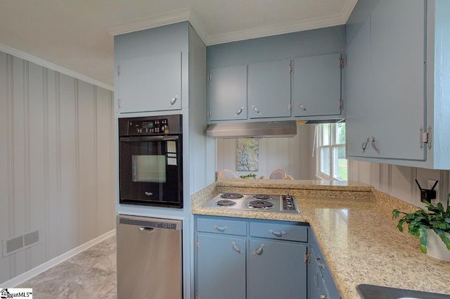 301 Bannister Street, Easley, SC 29640
