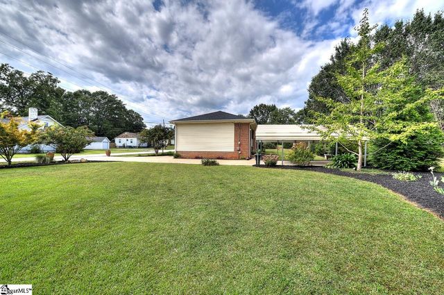 301 Bannister Street, Easley, SC 29640