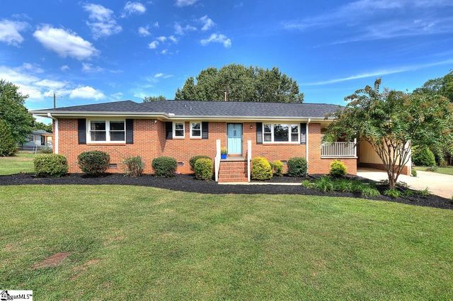 301 Bannister Street, Easley, SC 29640