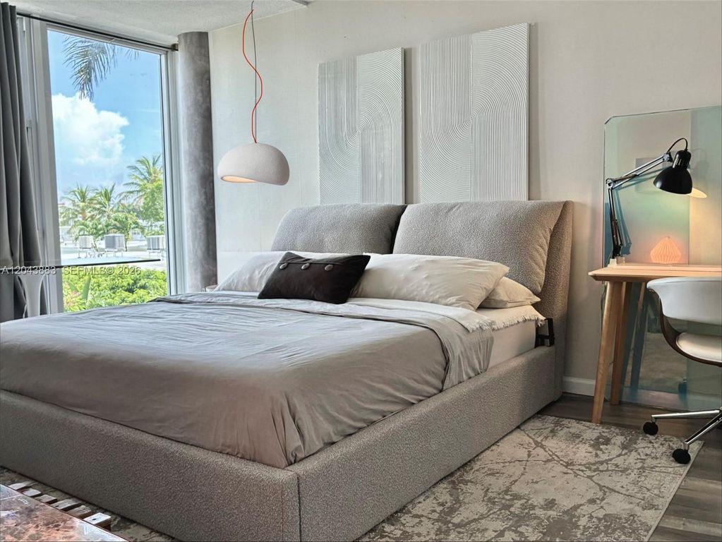 900 Bay Drive 207, Miami Beach, FL 33141