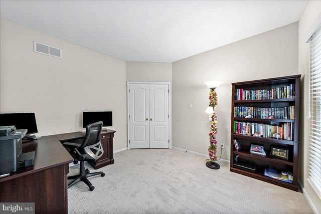 408 BRENTFORD RD, Kennett Square, PA 19348
