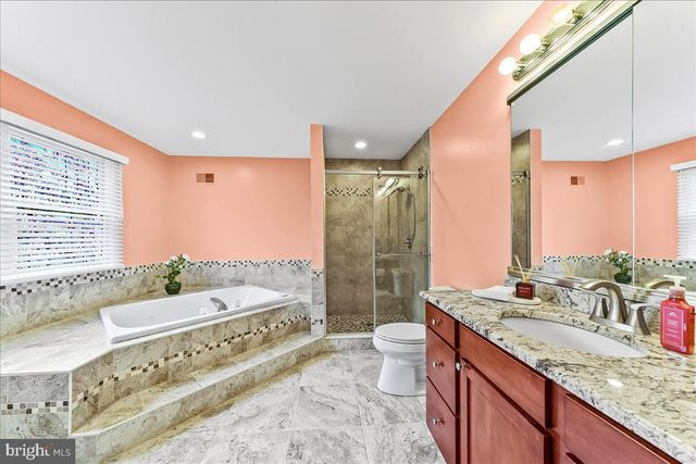 408 BRENTFORD RD, Kennett Square, PA 19348