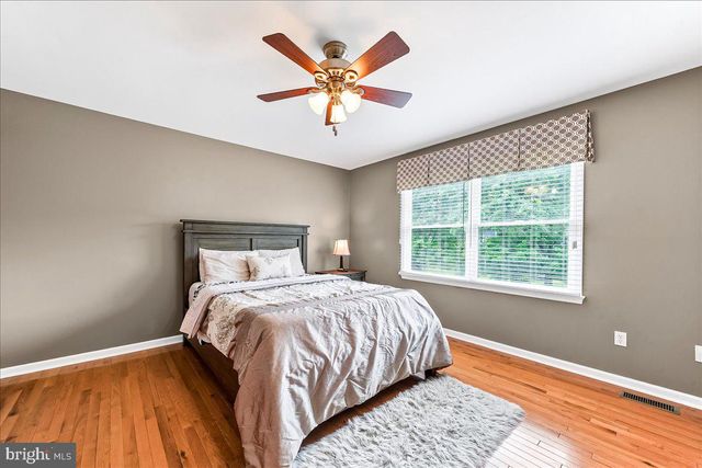 408 BRENTFORD RD, Kennett Square, PA 19348