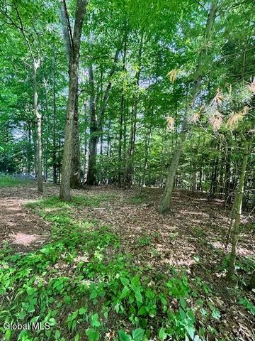 2600 Rosendale Road, Niskayuna, NY 12309