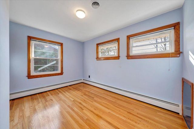 3305 Snead RD, Roanoke, VA 24014
