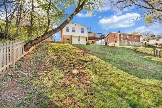 3305 Snead RD, Roanoke, VA 24014