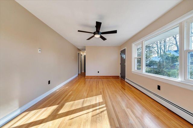 3305 Snead RD, Roanoke, VA 24014