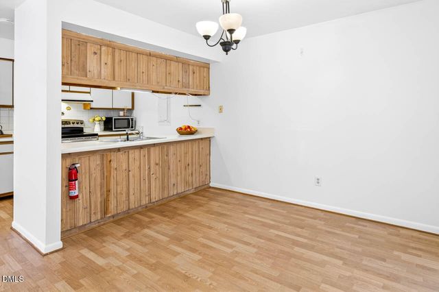 208 Finley Forest Drive, Chapel Hill, NC 27517