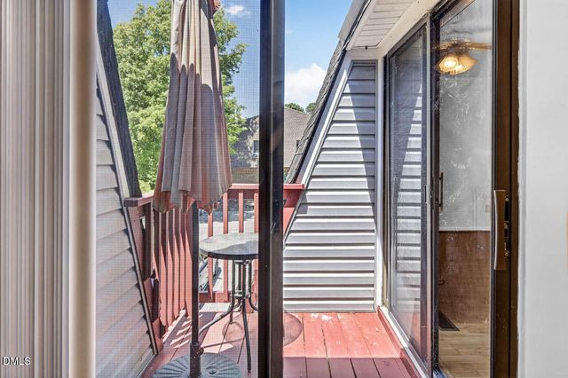 208 Finley Forest Drive, Chapel Hill, NC 27517