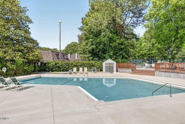 208 Finley Forest Drive, Chapel Hill, NC 27517
