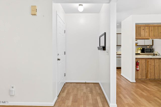 208 Finley Forest Drive, Chapel Hill, NC 27517