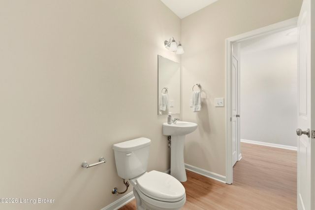 4009 Mosswood Ln, La Grange, KY 40031