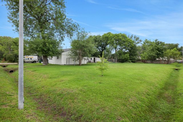 10102 Porto Rico Road, Houston, TX 77041