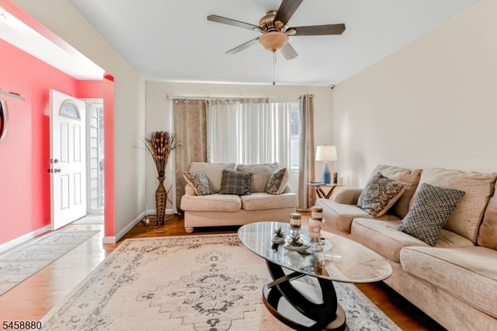37 Caroline Dr, South River Boro, NJ 08882 — photo 3