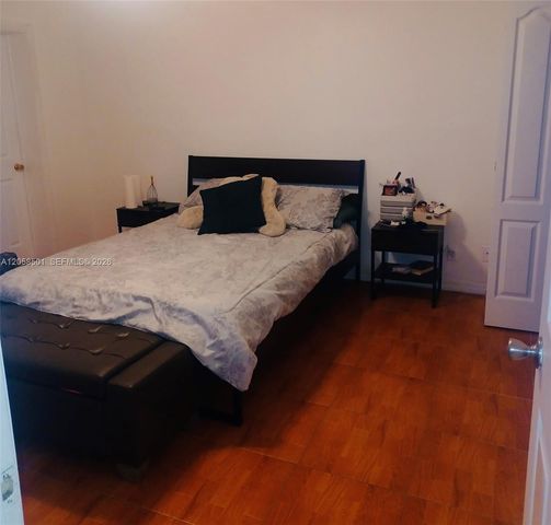 3777 NW 78th Avenue 8E, Davie, FL 33024