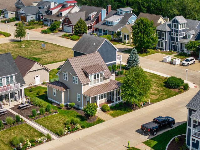 12 Great Loop West, Ottawa, IL 61350