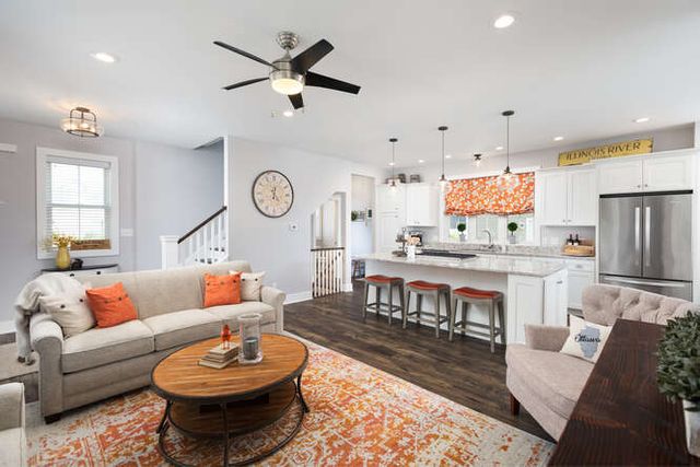 12 Great Loop West, Ottawa, IL 61350