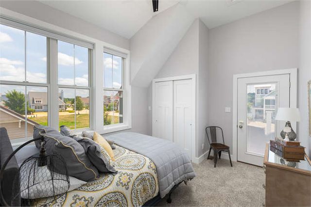 12 Great Loop West, Ottawa, IL 61350