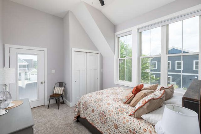 12 Great Loop West, Ottawa, IL 61350