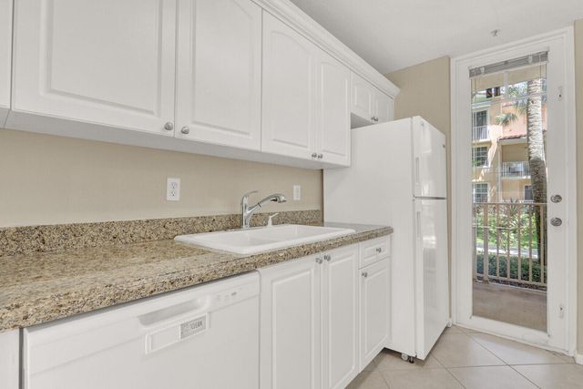 4812 S Central Boulevard 12, Jupiter, FL 33458