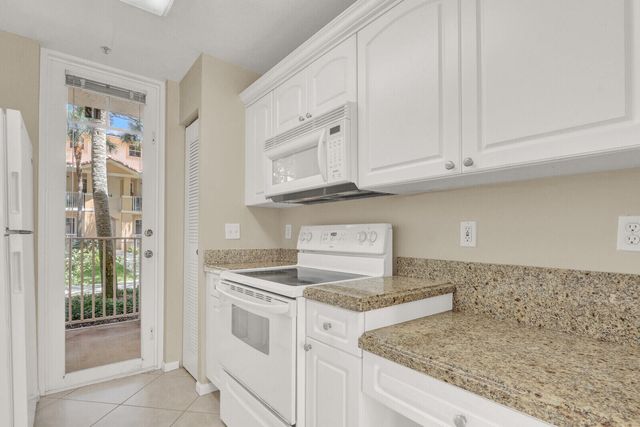 4812 S Central Boulevard 12, Jupiter, FL 33458