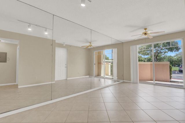 4812 S Central Boulevard 12, Jupiter, FL 33458