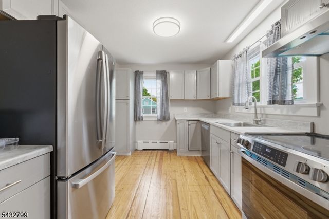 6 Highland Ave, Flemington Boro, NJ 08822