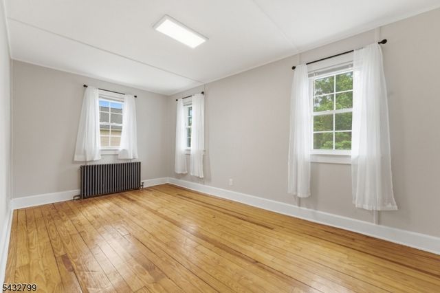 6 Highland Ave, Flemington Boro, NJ 08822