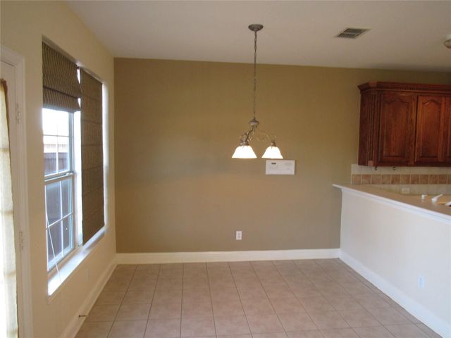 1023 Candlewood Trail, Irving, TX 75063