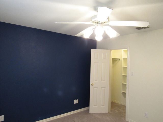 1023 Candlewood Trail, Irving, TX 75063