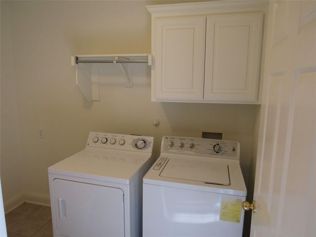 1023 Candlewood Trail, Irving, TX 75063