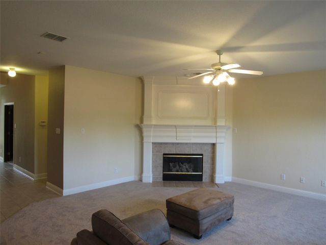 1023 Candlewood Trail, Irving, TX 75063