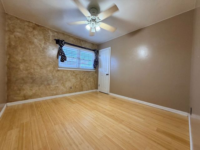 2909 Chisum Ave, Odessa, TX 79762