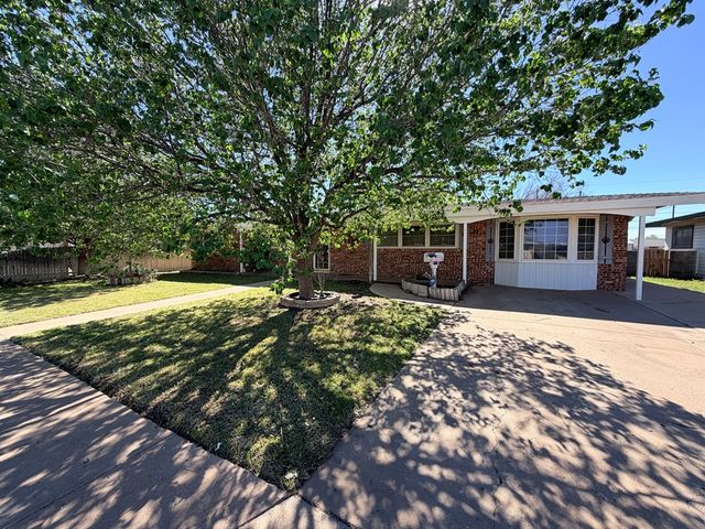2909 Chisum Ave, Odessa, TX 79762