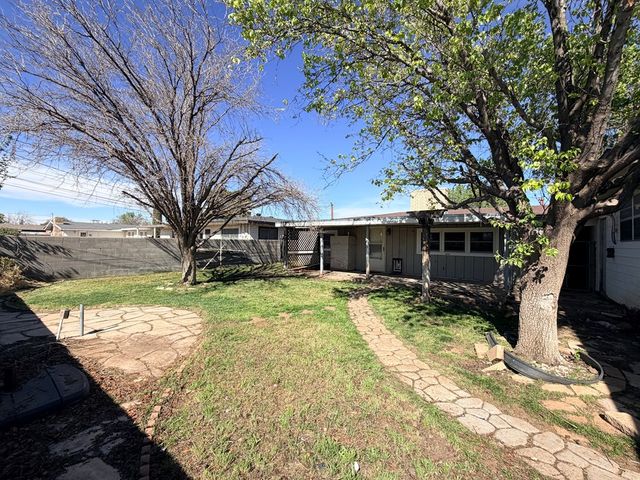 2909 Chisum Ave, Odessa, TX 79762