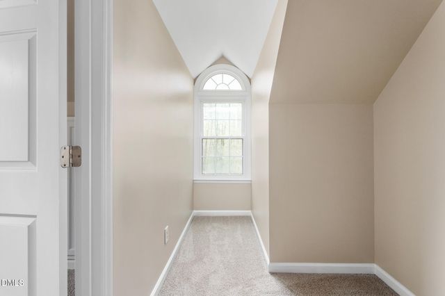 1543 Little John Lane E, Burlington, NC 27217