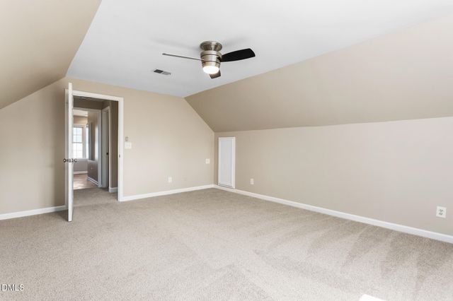 1543 Little John Lane E, Burlington, NC 27217