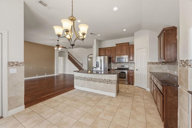 1310 Hearthstone Drive, Burleson, TX 76028