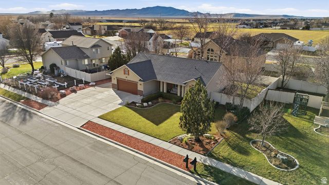 3448 S 550 W, Syracuse, UT 84075