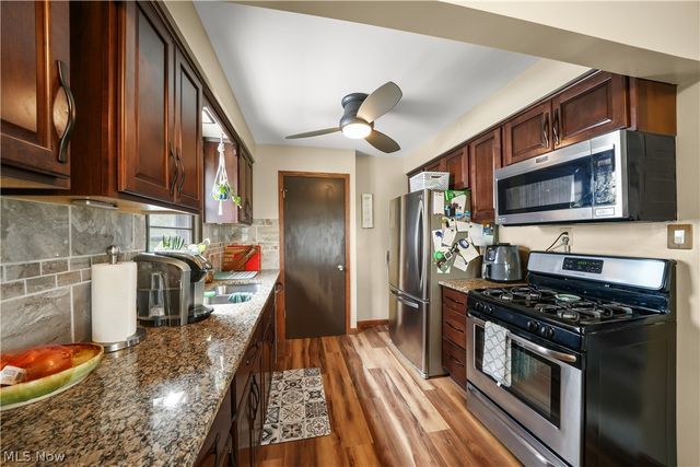 14902 James Avenue, Maple Heights, OH 44137